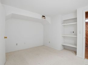 375 Piute Lane B, Stratford CT 06614