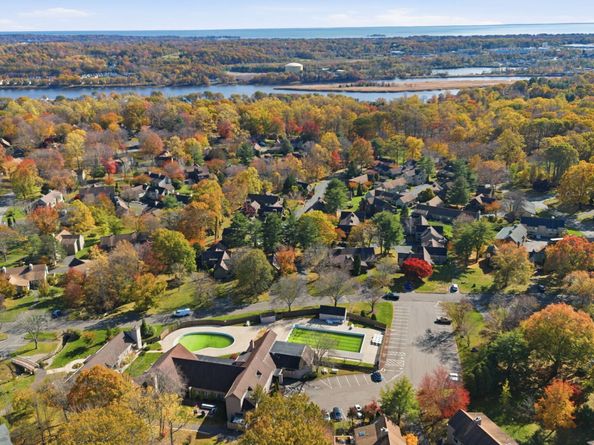 375 Piute Lane B, Stratford CT 06614