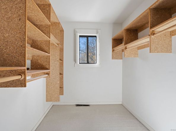 375 Piute Lane B, Stratford CT 06614