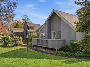 375 Piute Lane B, Stratford CT 06614