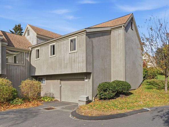 375 Piute Lane B, Stratford CT 06614