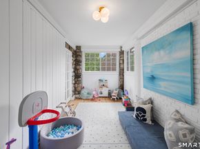 304 Main Street, New Canaan CT 06840