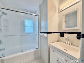 28 Pamlynn Road, Stamford CT 06905