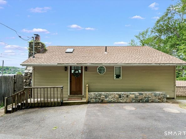 4 Candlewood Birches, Brookfield CT 06804