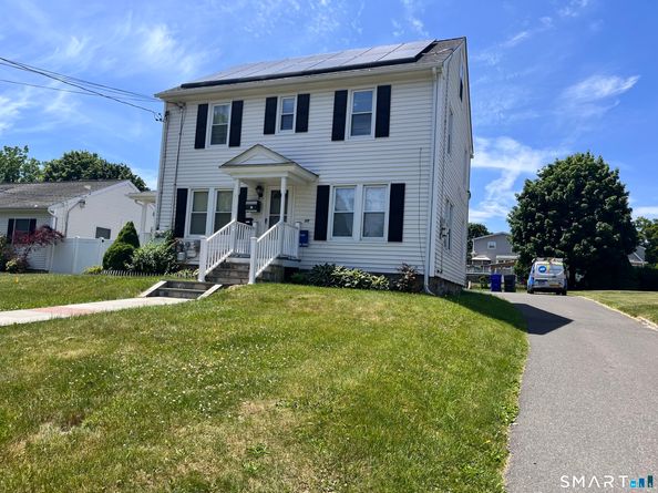 20 Laurel Street, Danbury CT 06810