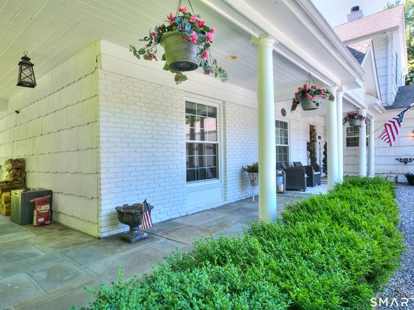 81 Trails End Road, Weston CT 06883