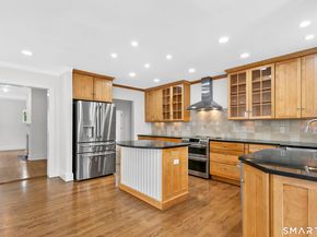 15 N Salem Road, Ridgefield CT 06877