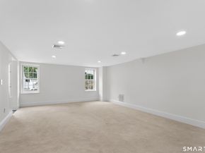 15 N Salem Road, Ridgefield CT 06877
