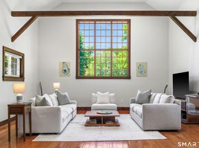 253 Tokeneke Road, Darien CT 06820