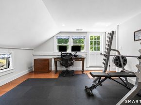 253 Tokeneke Road, Darien CT 06820