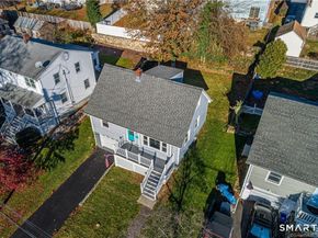 78 Rena Place, Fairfield CT 06825