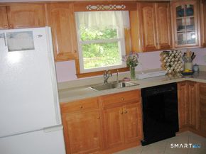 55 Beauvue Terrace, Bridgeport CT 06606