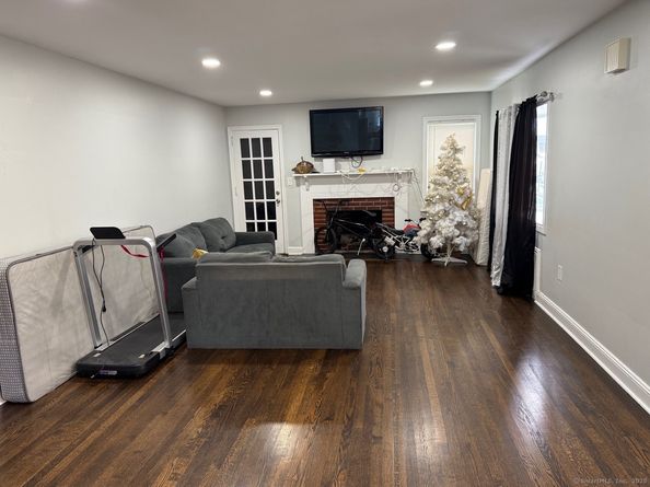 240 Beechmont Avenue, Bridgeport CT 06606