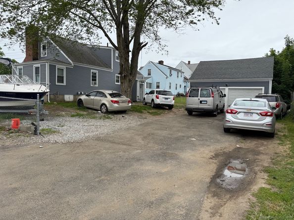 240 Beechmont Avenue, Bridgeport CT 06606