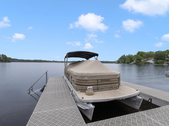 194 Killdeer Road, Webster MA 01570