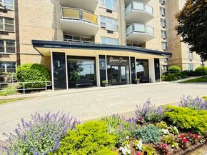 1 Strawberry Hill Court APT 1A, Stamford CT 06902