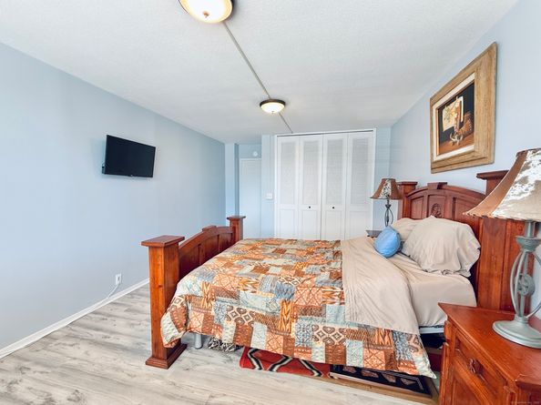 1 Strawberry Hill Court APT 1A, Stamford CT 06902