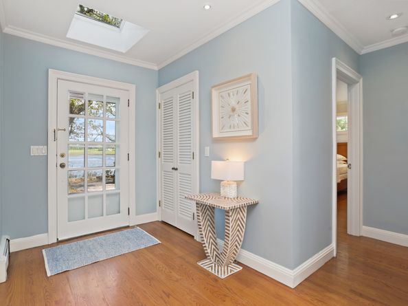 34 Shorehaven Road, Norwalk CT 06855