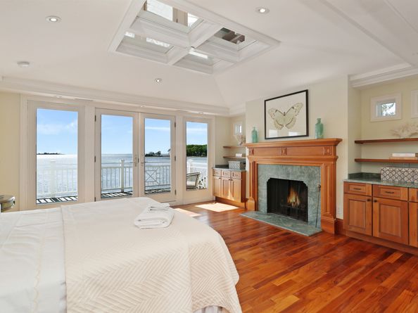 34 Shorehaven Road, Norwalk CT 06855