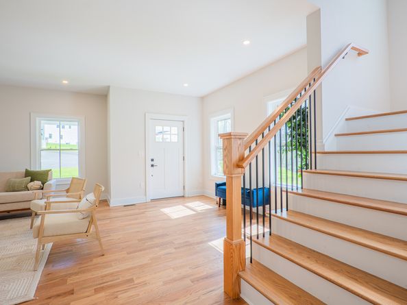 6 Brookview Heights Court, Shelton CT 06484