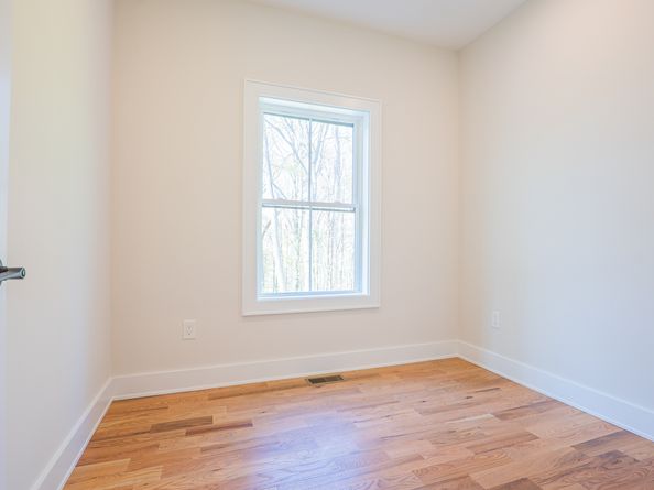 6 Brookview Heights Court, Shelton CT 06484