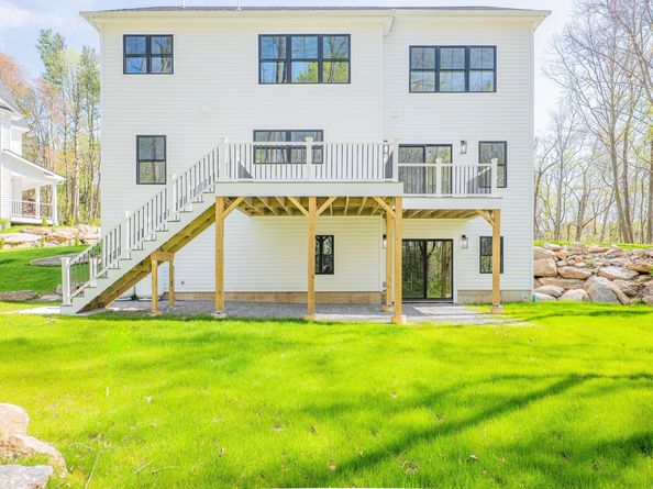 6 Brookview Heights Court, Shelton CT 06484