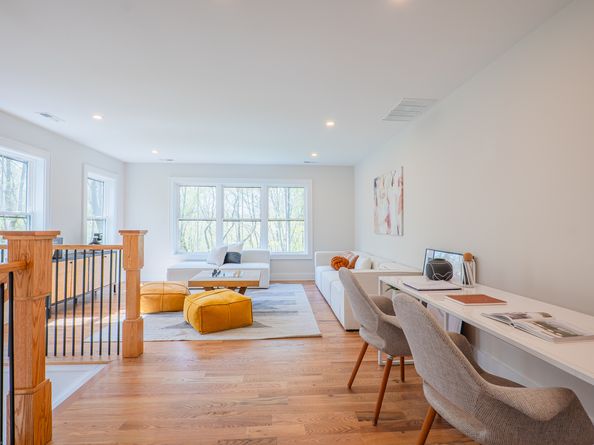 6 Brookview Heights Court, Shelton CT 06484