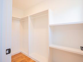 6 Brookview Heights Court, Shelton CT 06484