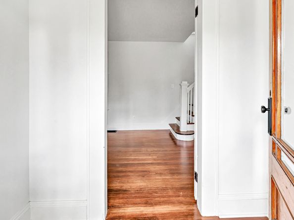 83 William Street, Stratford CT 06614