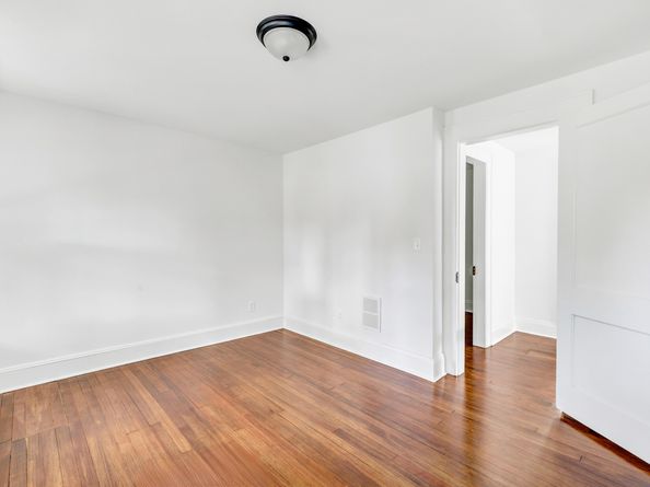 83 William Street, Stratford CT 06614
