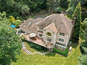 44 Scofield Farms, Darien CT 06820