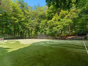 44 Scofield Farms, Darien CT 06820