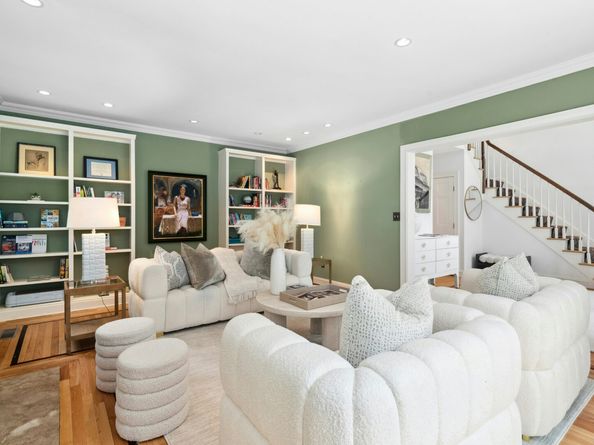 44 Scofield Farms, Darien CT 06820