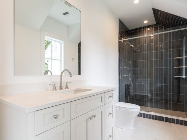 928 West Road, New Canaan CT 06840