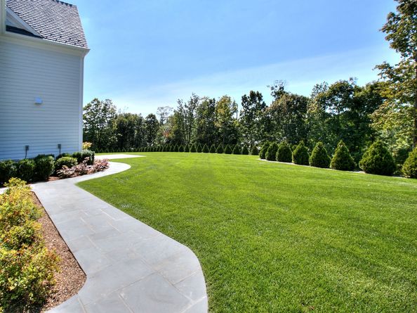 928 West Road, New Canaan CT 06840
