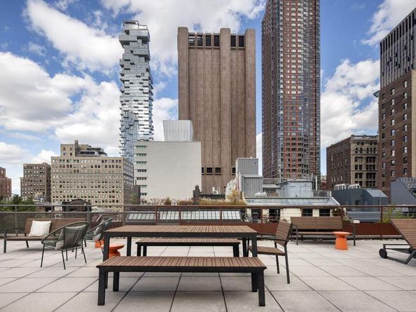 77 Reade Street 2B, New York NY 10007