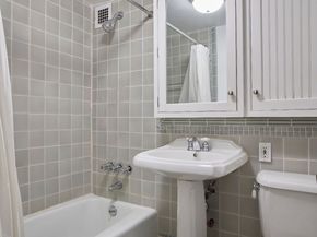 211 Thompson Street 5L, New York NY 10012