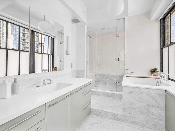 11 West 30th Street 14FL, New York NY 10001