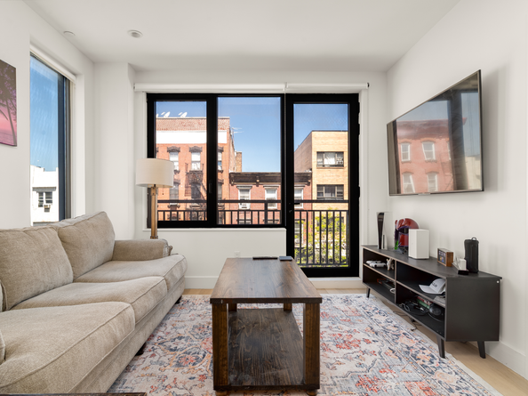 738 Grand Street 3A, Brooklyn NY 11211