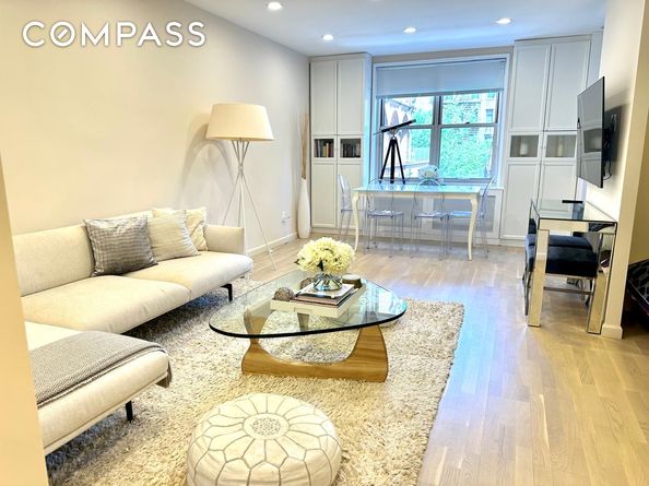 309 East 87th Street 3L, New York NY 10128