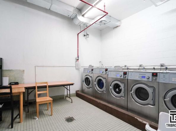 60 Henry Street 9D, New York NY 10002