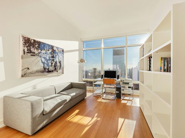 151 East 58th Street 43E, New York NY 10022