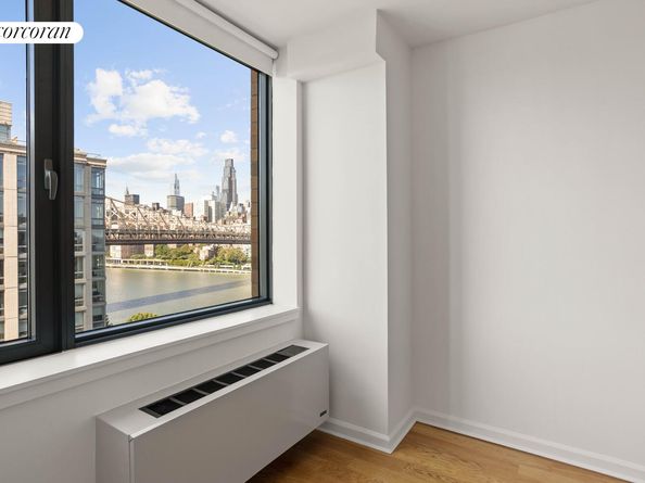 425 Main Street 15E, New York NY 10044