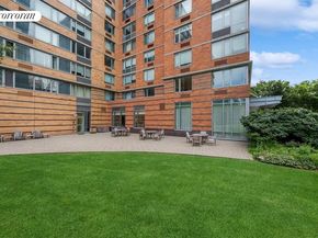 425 Main Street 15E, New York NY 10044