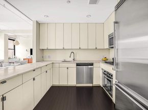 11 West 30th Street 8F, New York NY 10001