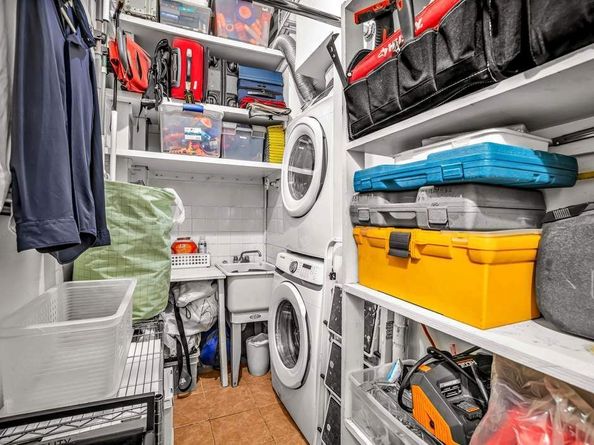 11 West 30th Street 8F, New York NY 10001