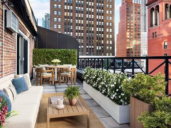 220 Madison Avenue