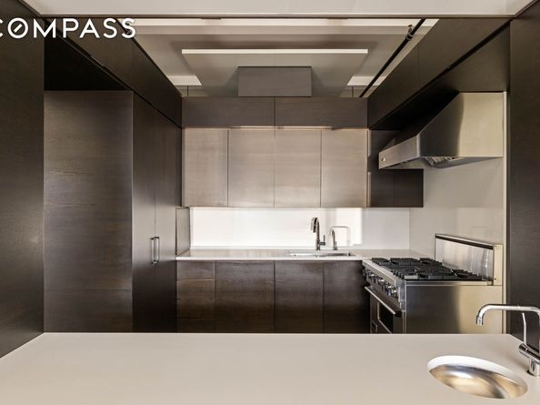 30 West 15th Street 9S, New York NY 10011