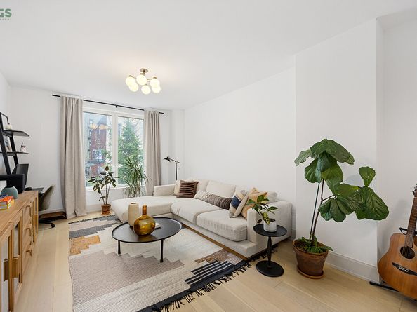 308 North 7th Street 2C, Brooklyn NY 11211