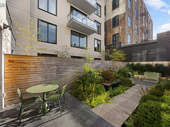 308 North 7th Street 2C, Brooklyn NY 11211